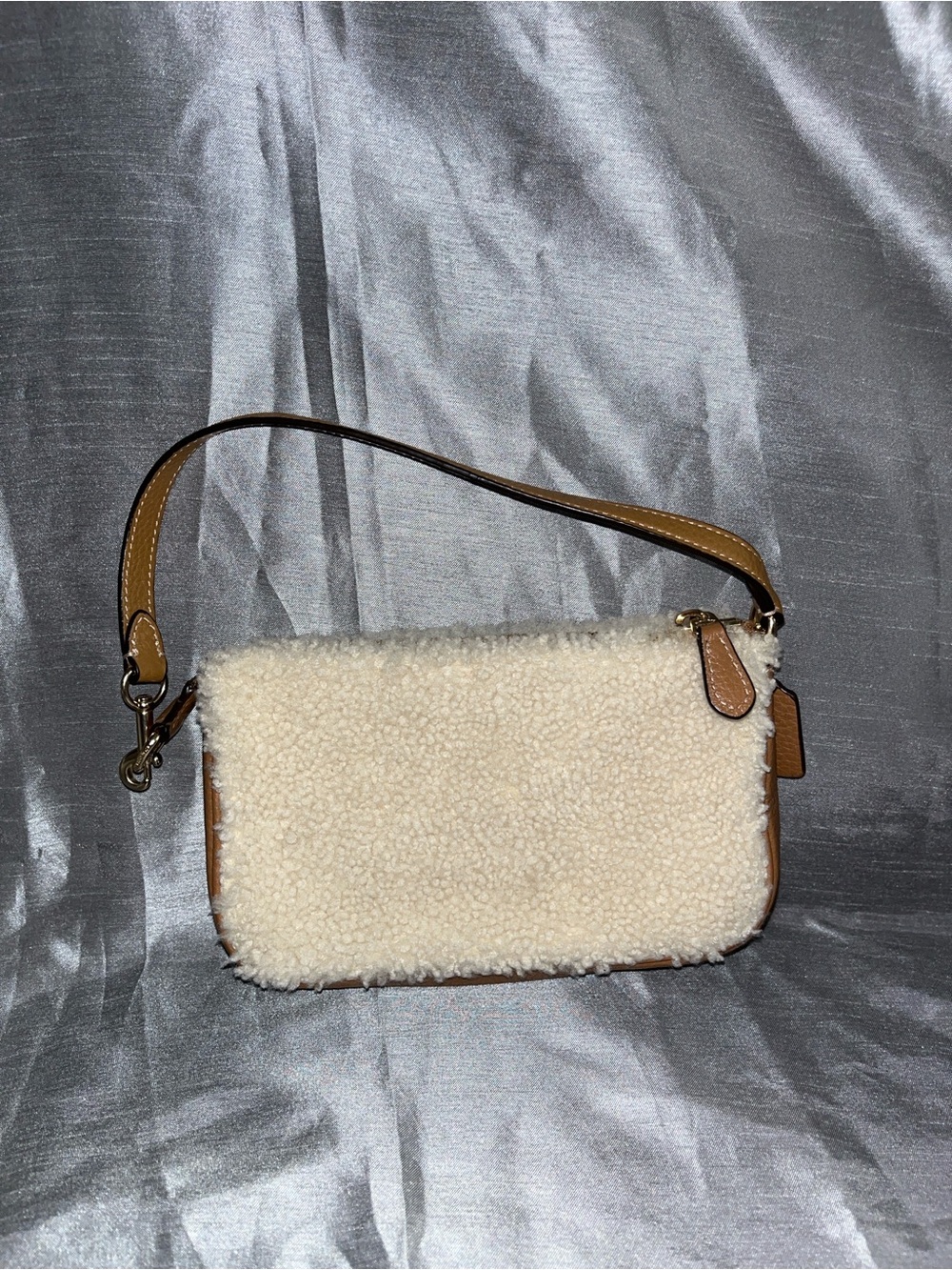 Coach Shearling Purse - Picture 8 of 9